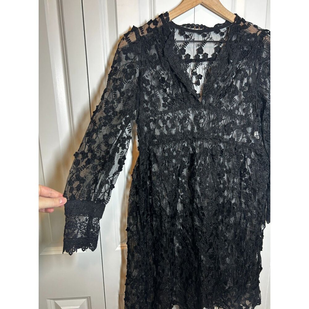 Vivi Company Black Sheer Floral Lace Overlay Mini Dress V-Neck Scalloped - Picture 2 of 7